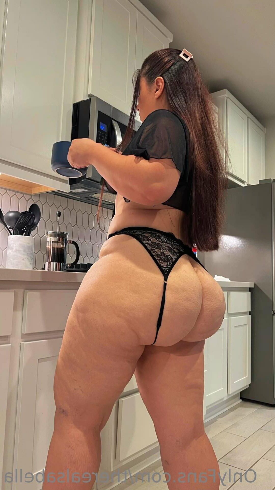 B K enorme bunda lindas peitos lindos morenas bbw tiros quentes misturados