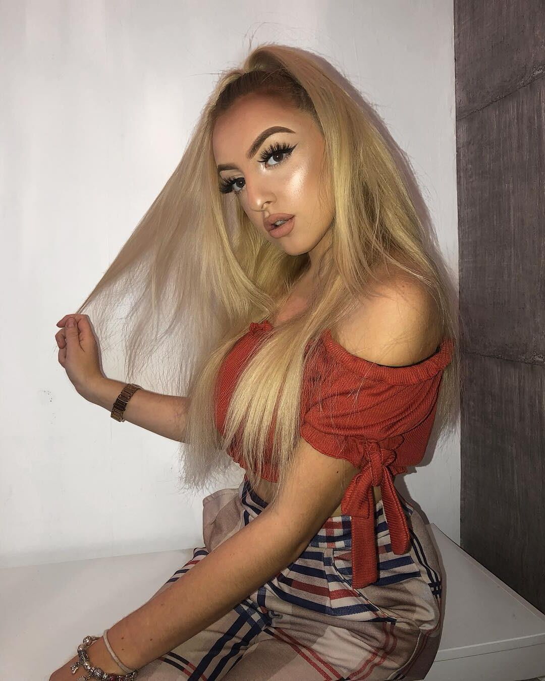 Fuckable hypersexualized Chav Chavs