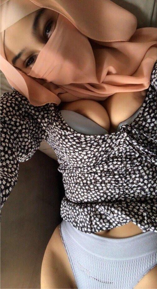 Petite Babyface Babyface Natural Hijab Muçulmano Árabe WebsLut