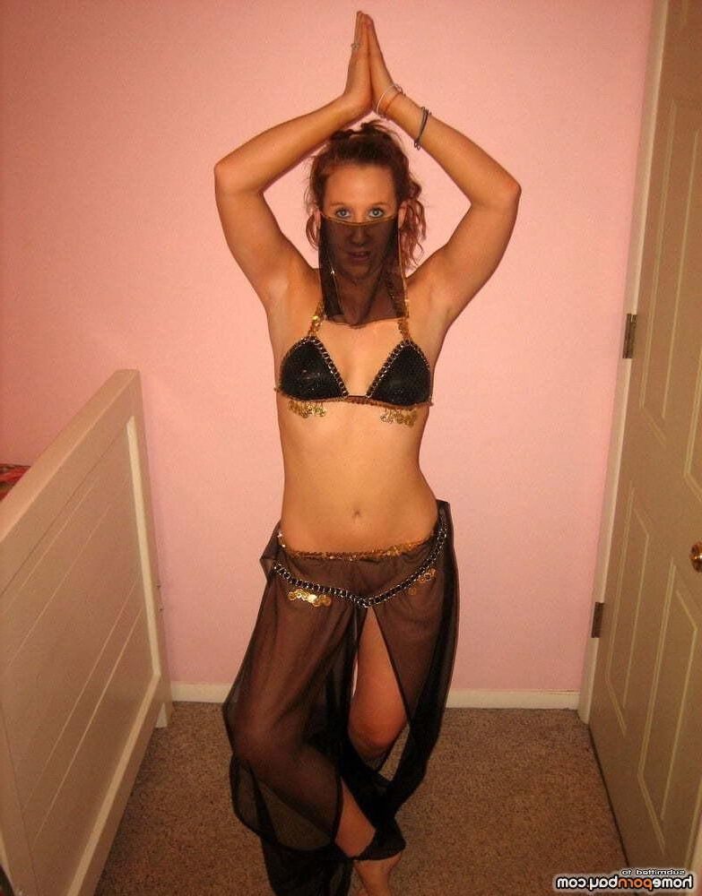 Ama Harem Dancer Christmas GF