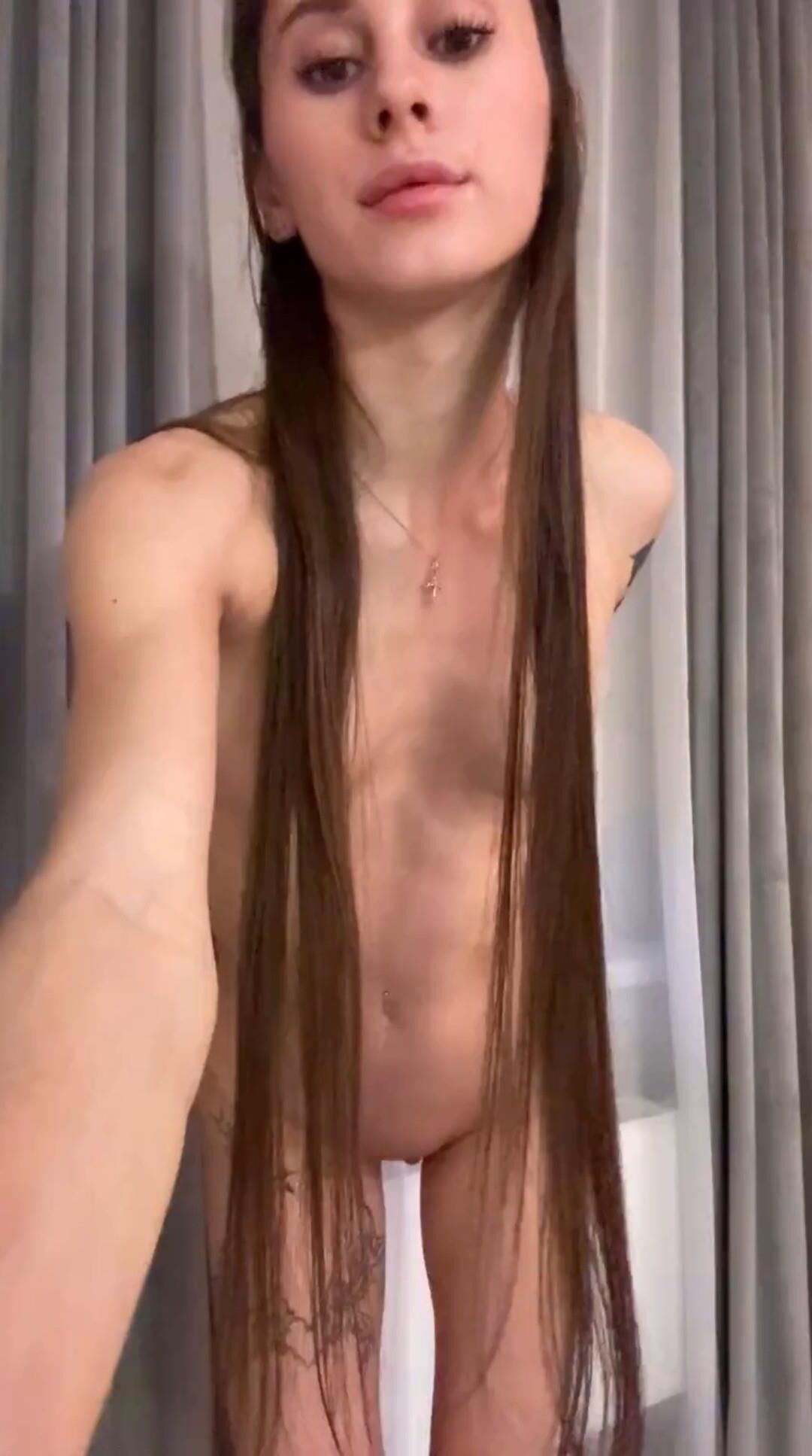 Parte magra de garota da câmera
