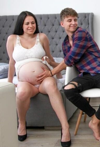 Sexy Preggo