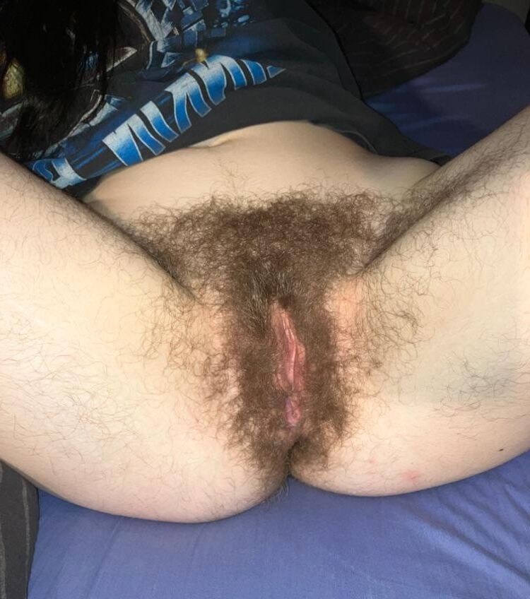 Mistura de buceta peluda fresca