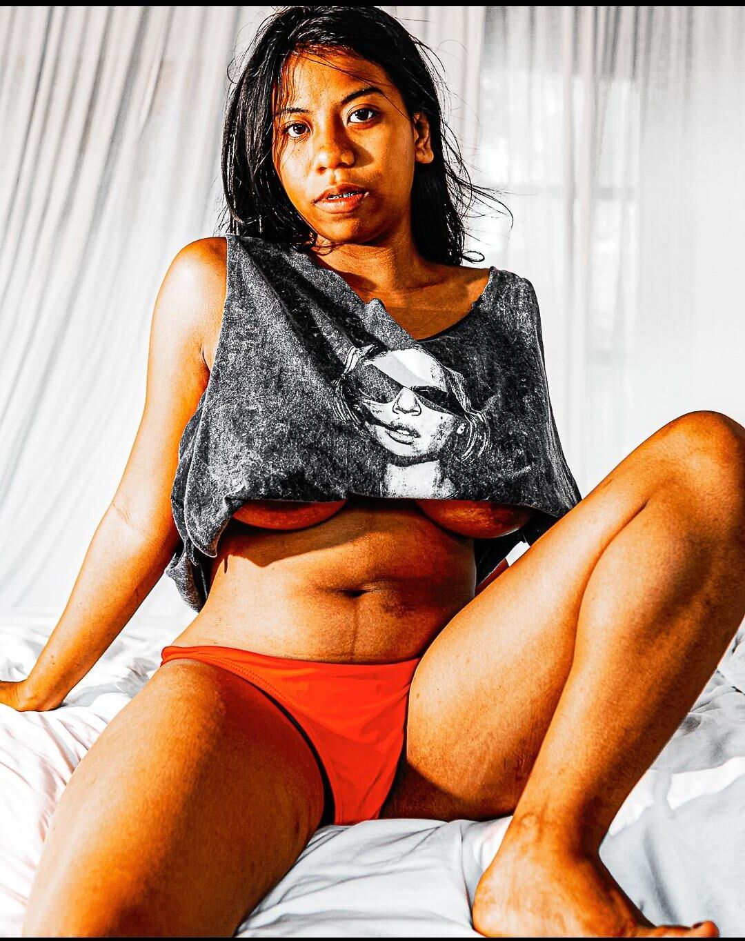 Curvy Indonesian Web Slut