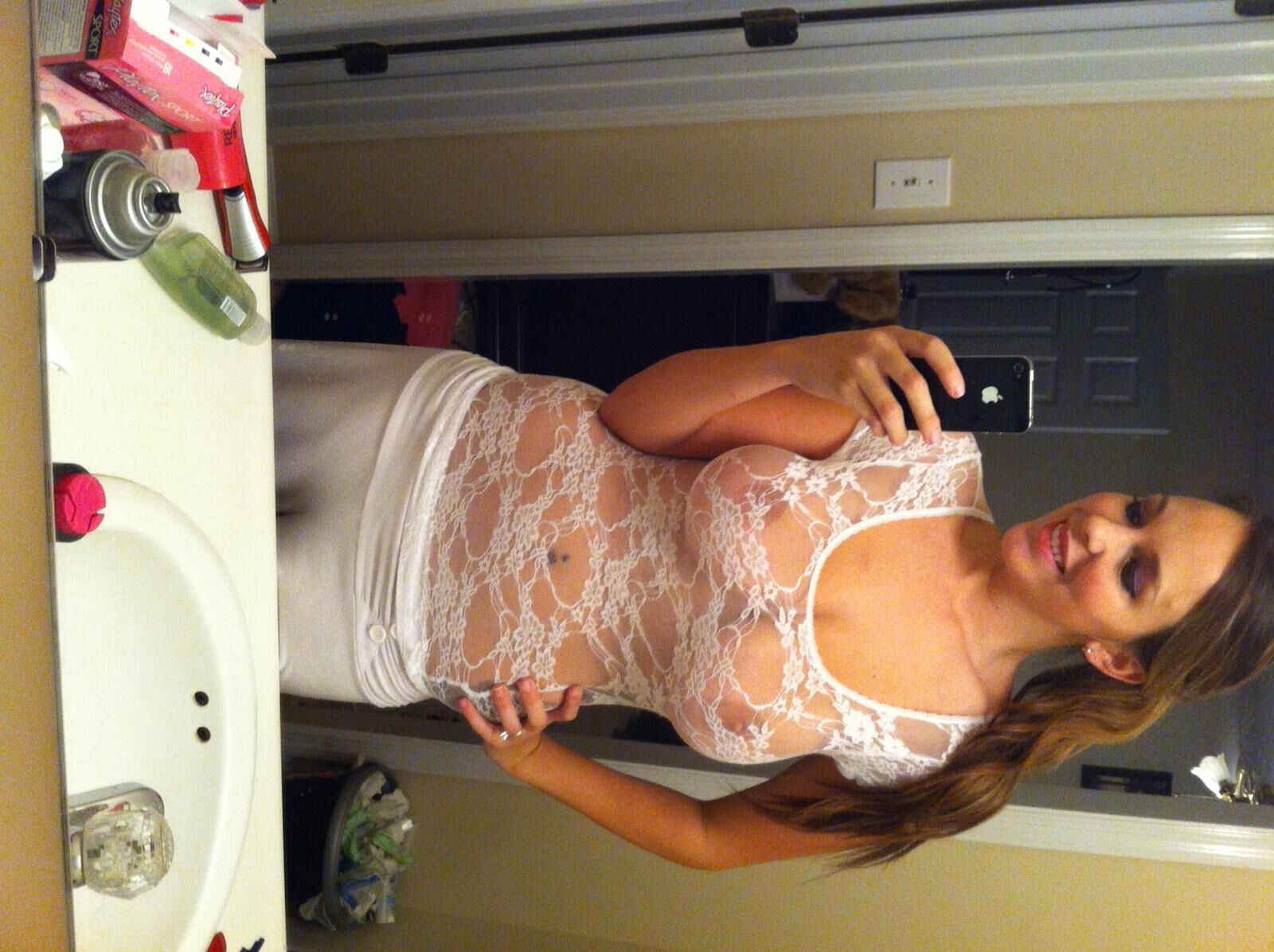 Christine Sexy Selfies