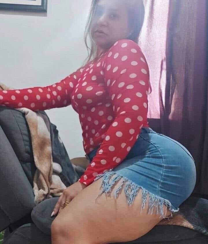 Pamela brasileño gran trasero
