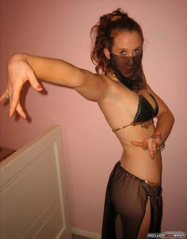 Ama Harem Dancer Christmas GF