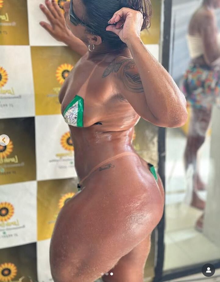 Karla Pessanha Hot Fitness