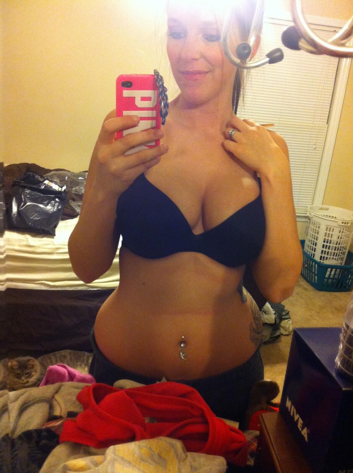 Christine Sexy Selfies