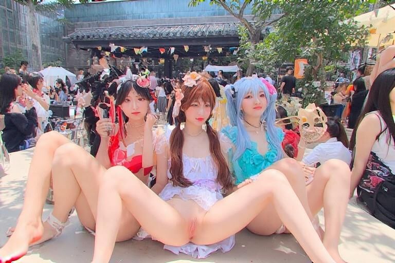 AI ...I love cosplay girls