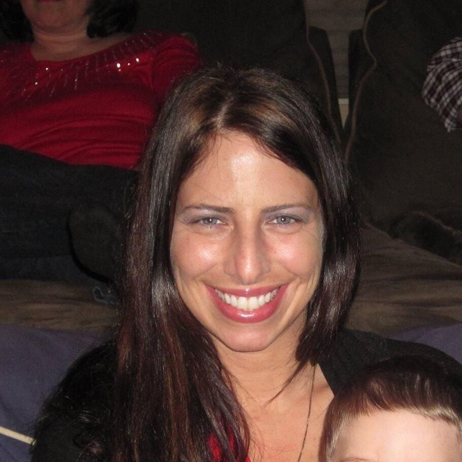 All kinds of MILF whores 