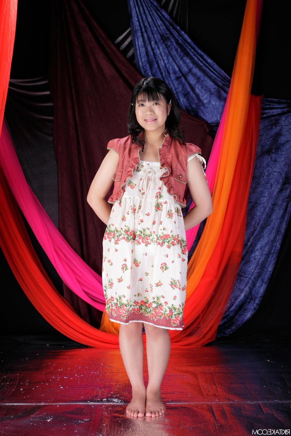 japanese nude model Shuko Isawa