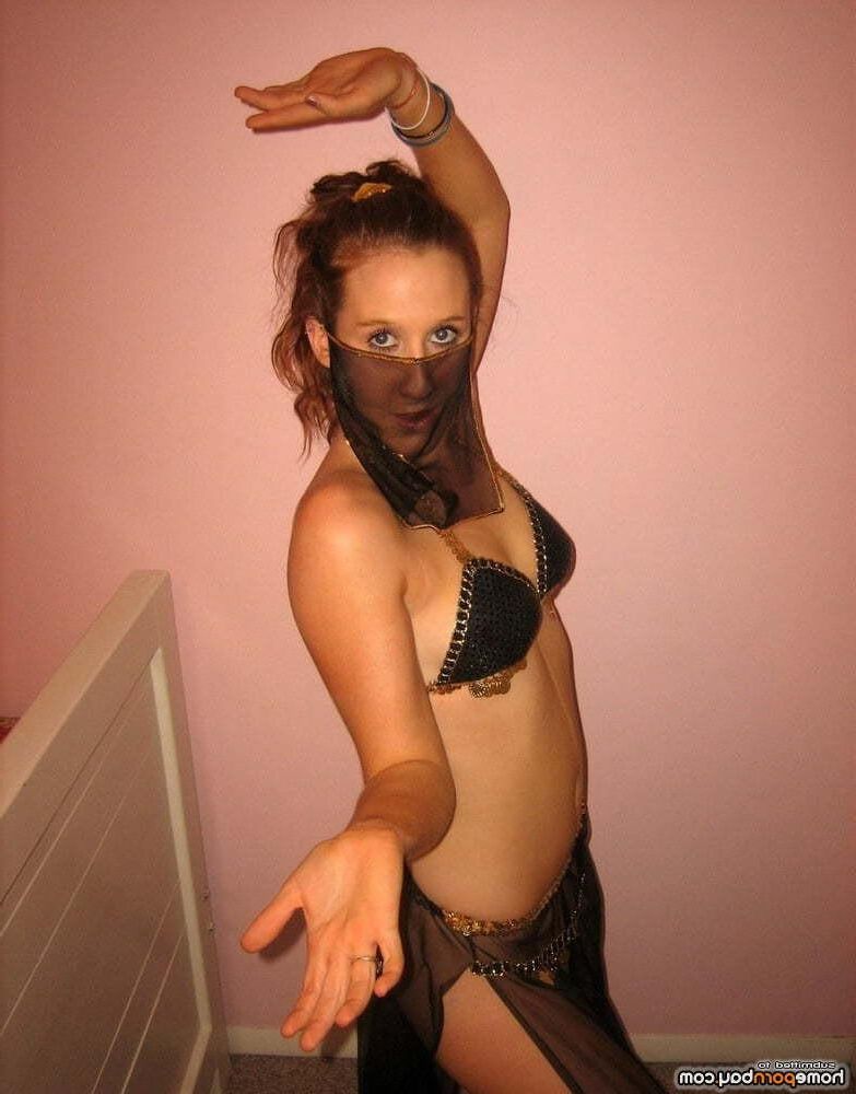 Ama Harem Dancer Christmas GF
