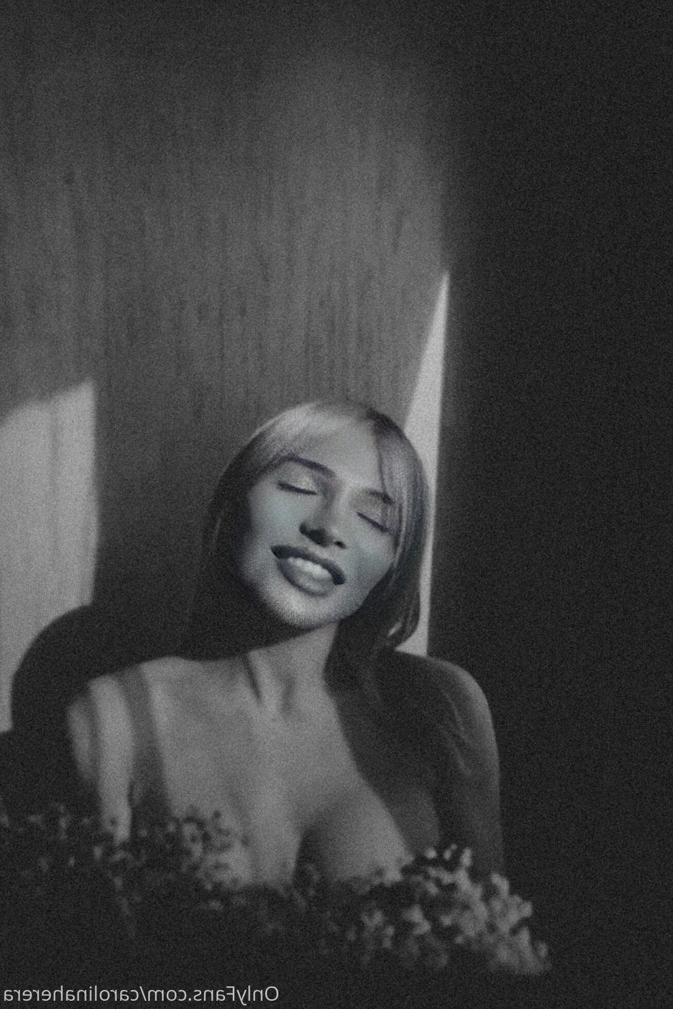 Carolina Herera prostituta suja de Moscou