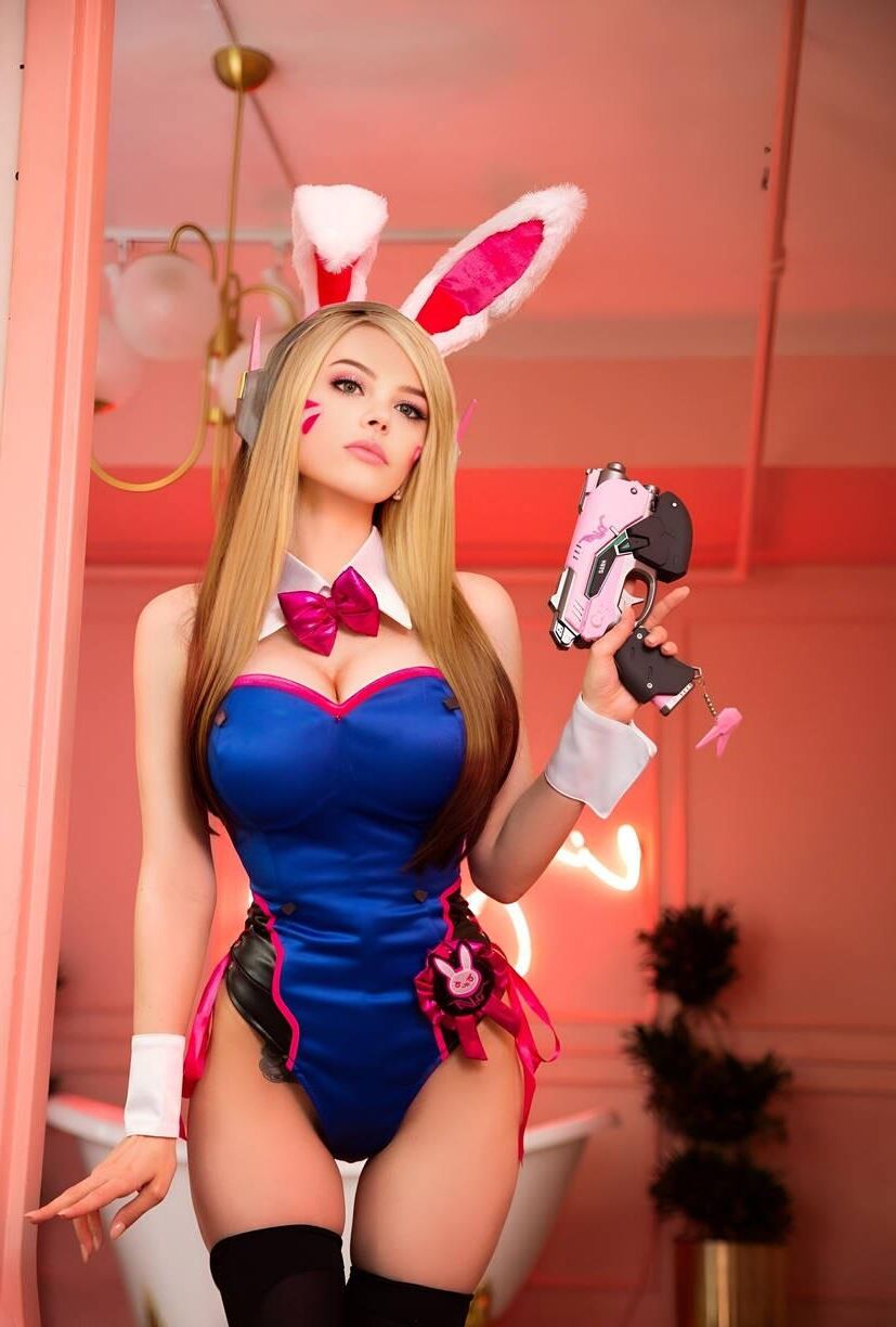 COSPLAY DVA