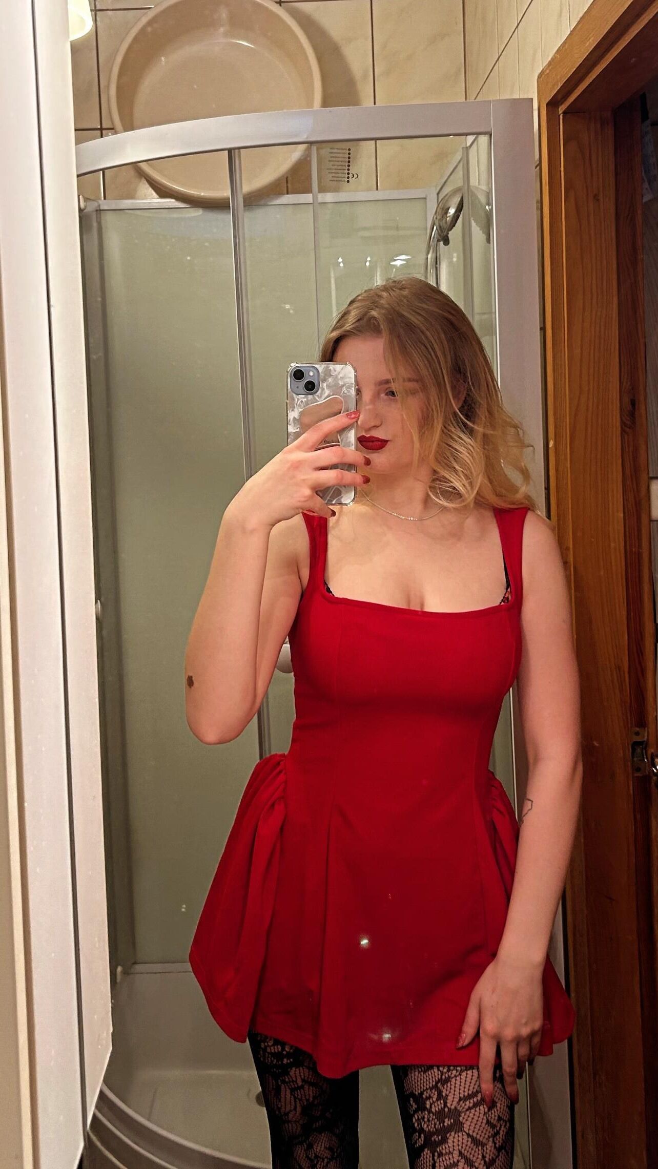 Fuckable Teen Ira