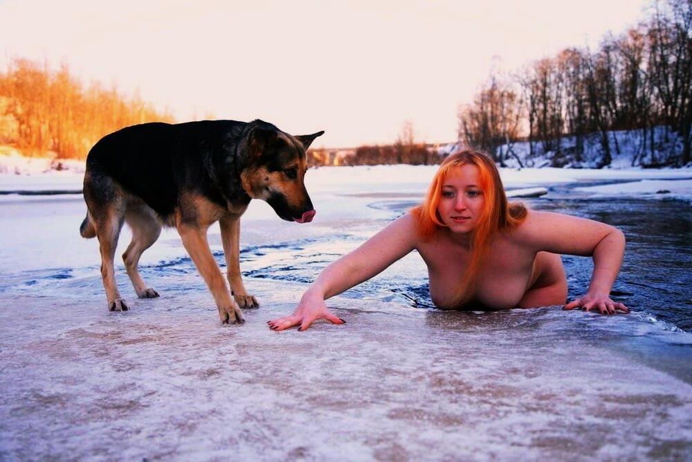 Nudist