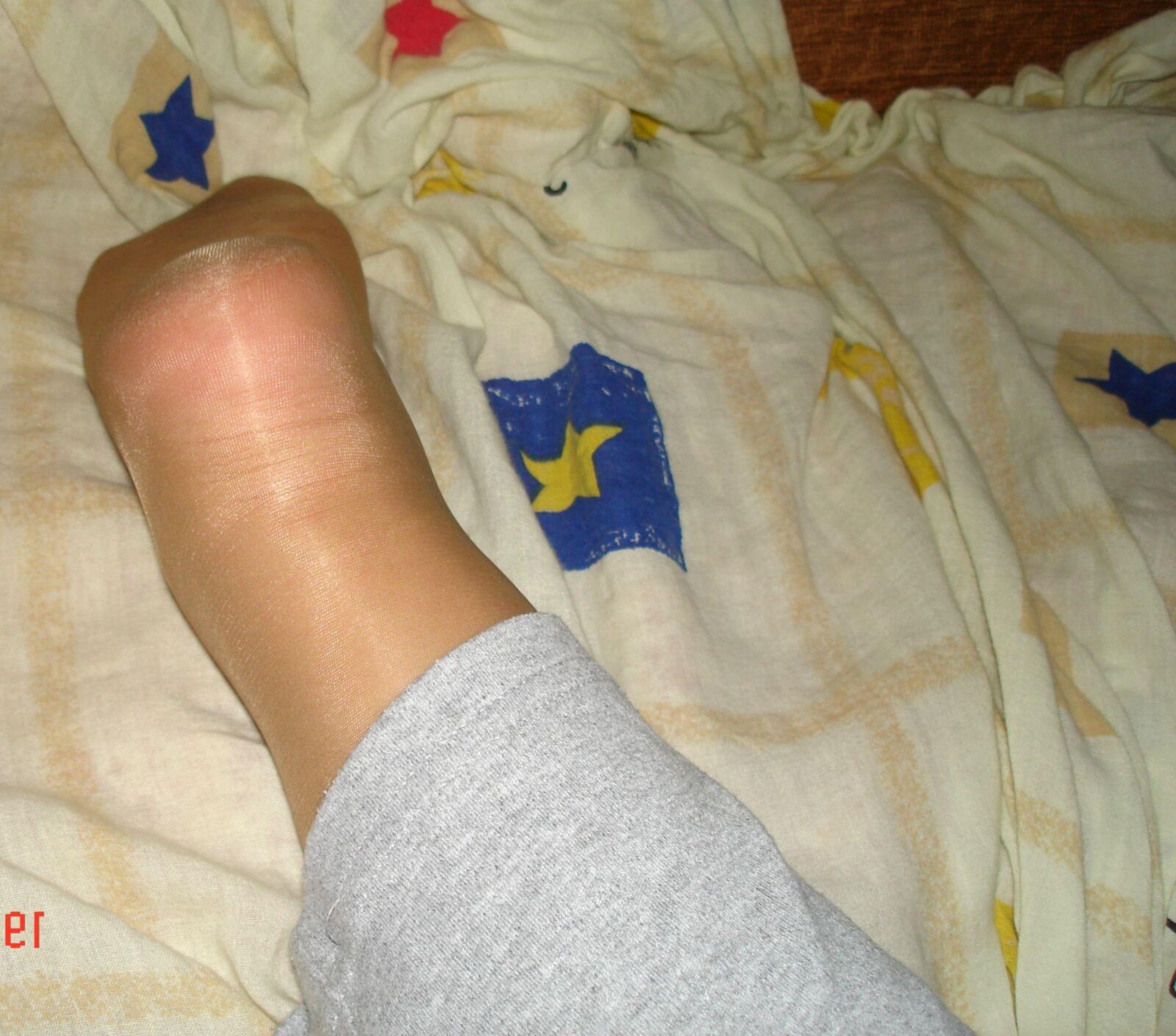 Glänzen Strumpfhosen und meine Schuhe sexy
