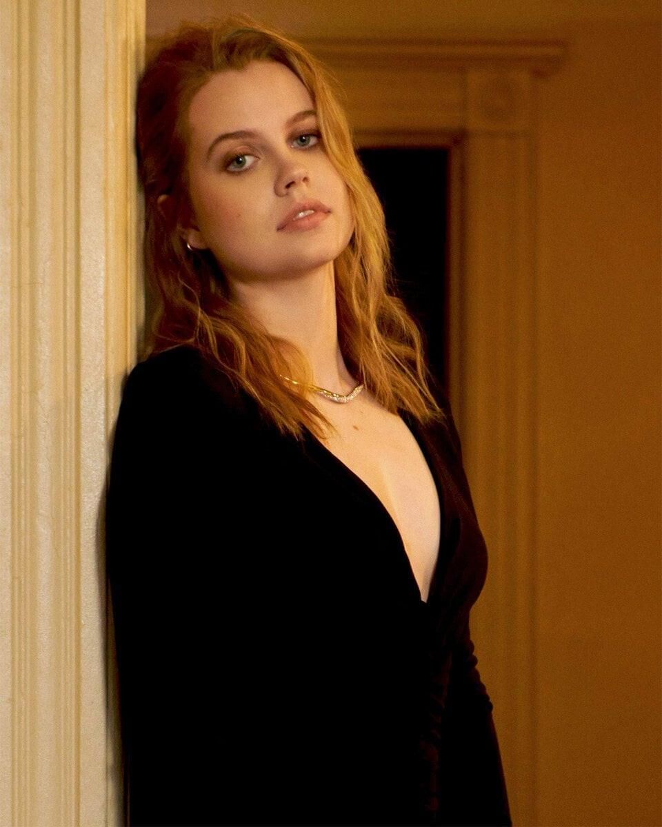Angourie -Reis