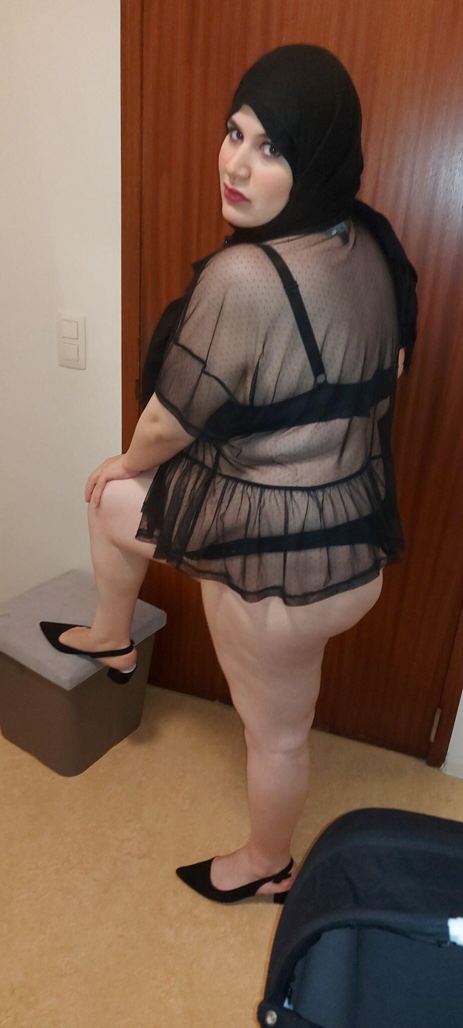 My wife for repost