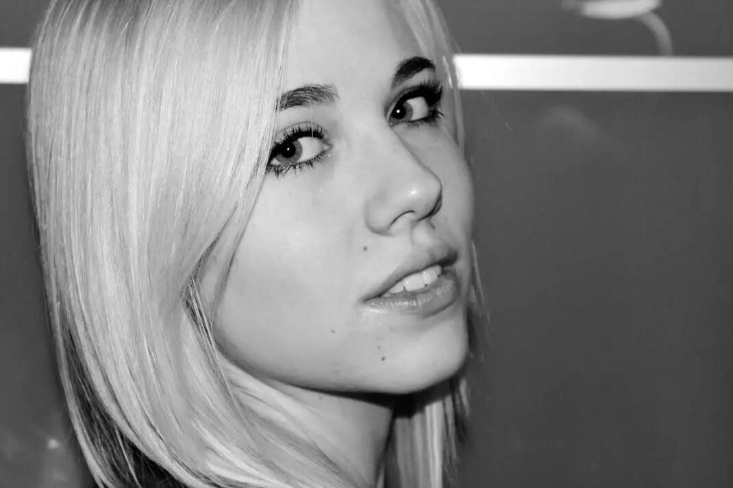 WebSlut Hannah F. Expuesto