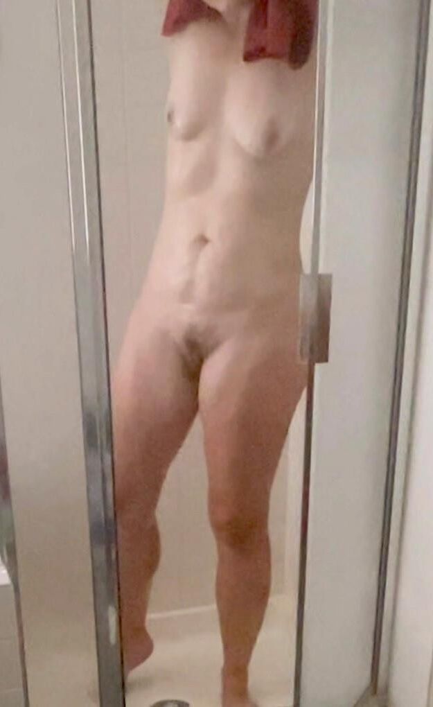 Milf Mom Bod Candids