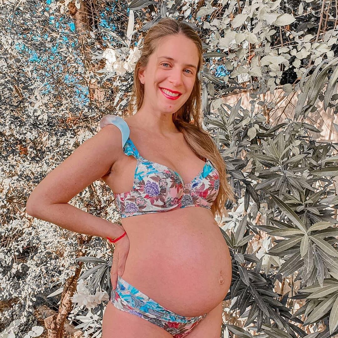 Power Blonde Preggo