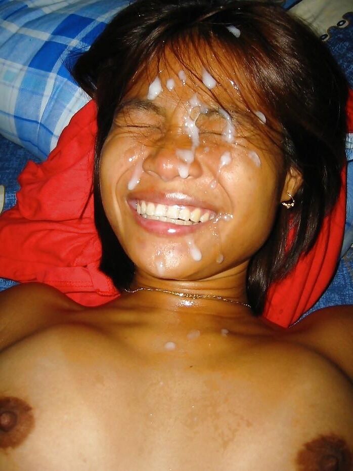 Tetas negras marcadas blancas