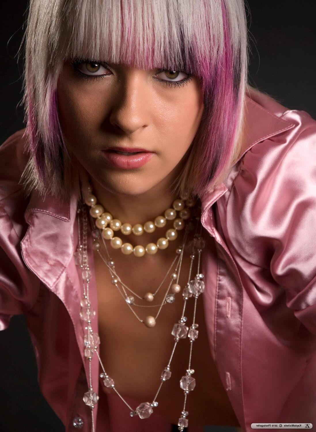 Zivity Kayla Michele Pink Ambition (x)