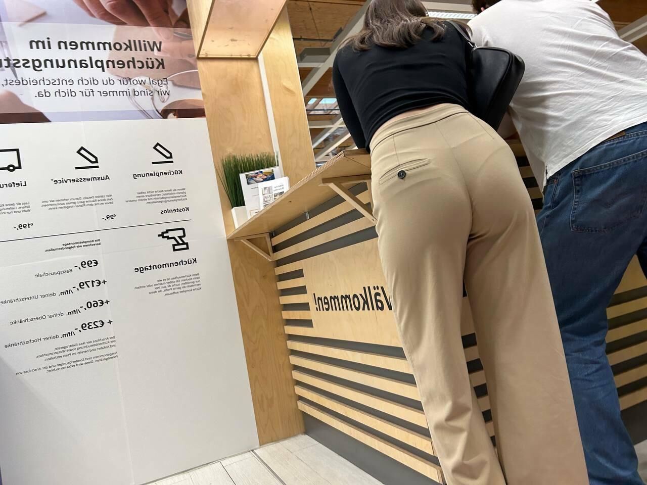 Candid Asses VPL/VTL