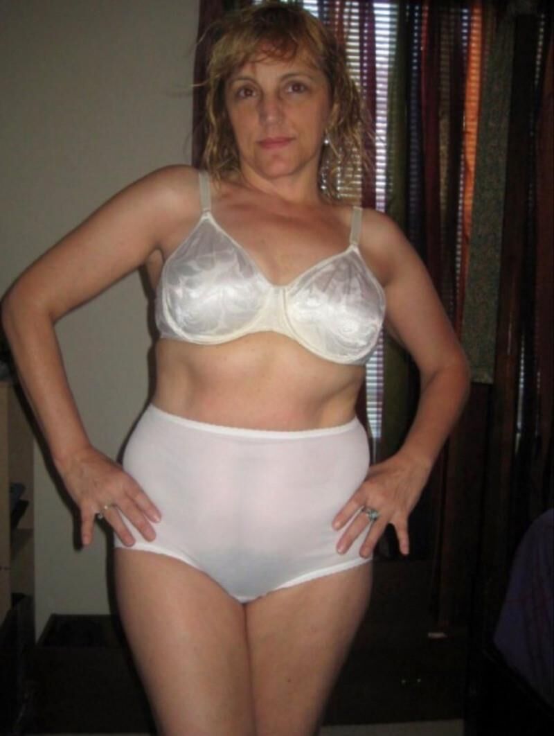 Lingerie madura