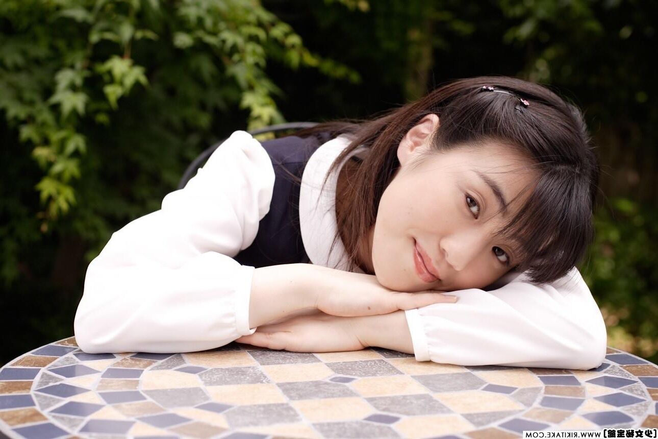 Modèle de nu japonais Ayako Ishikawa