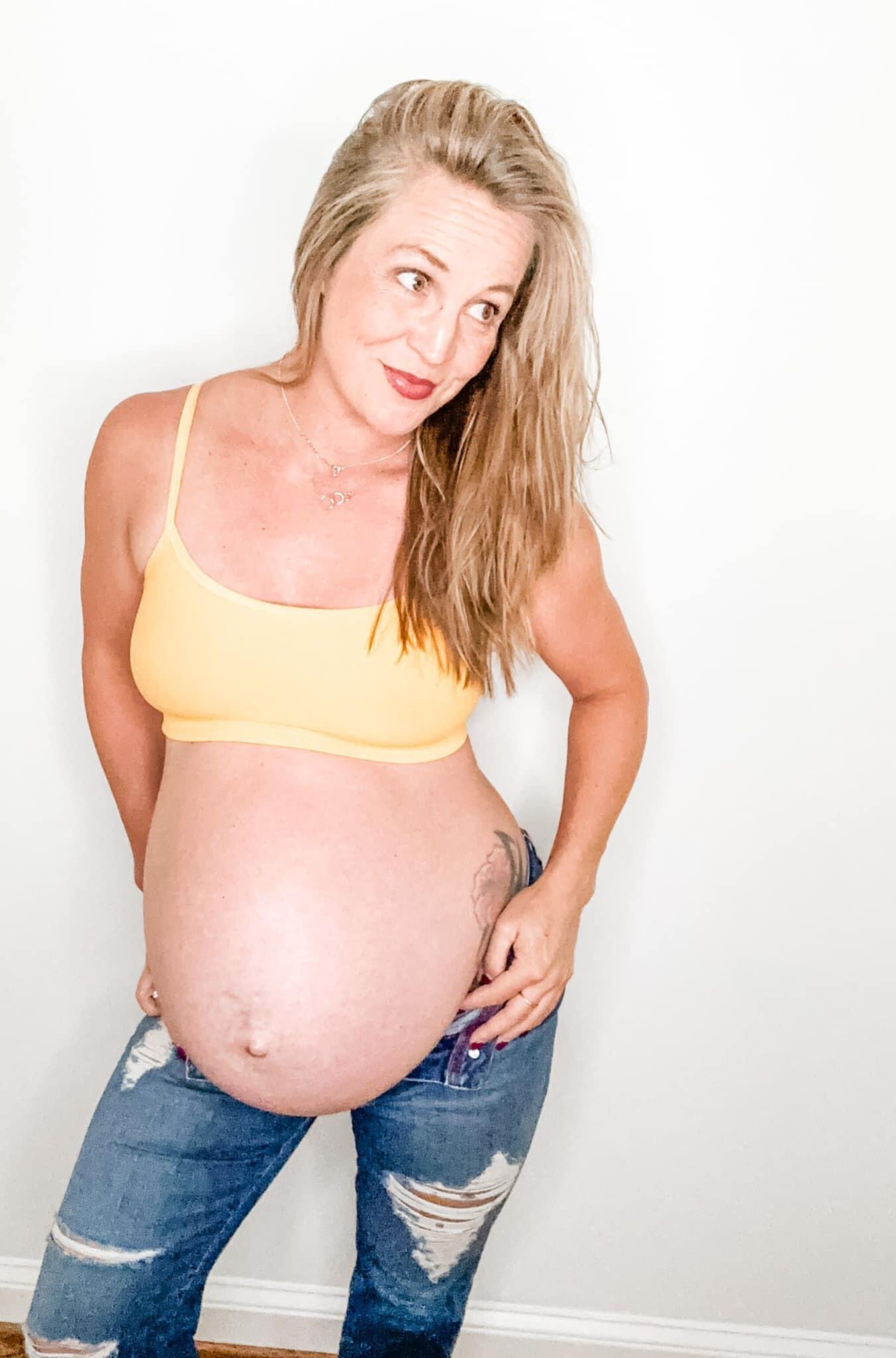 Power Blonde Preggo