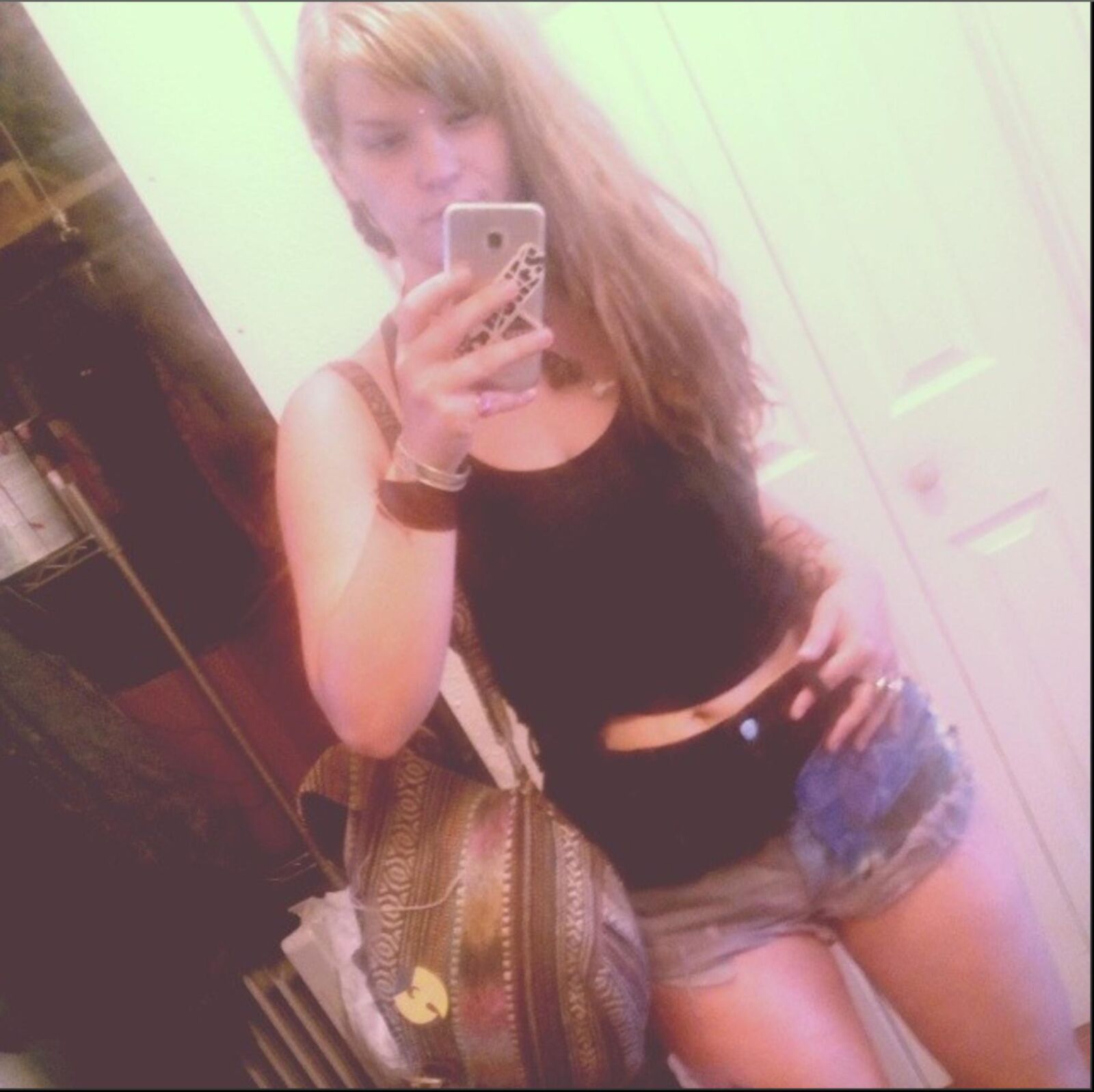 Mandi t.
