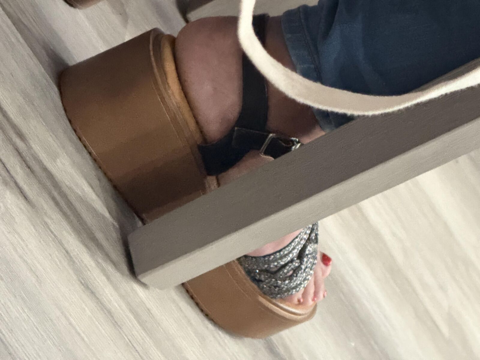 Latina Mature Candid Feet