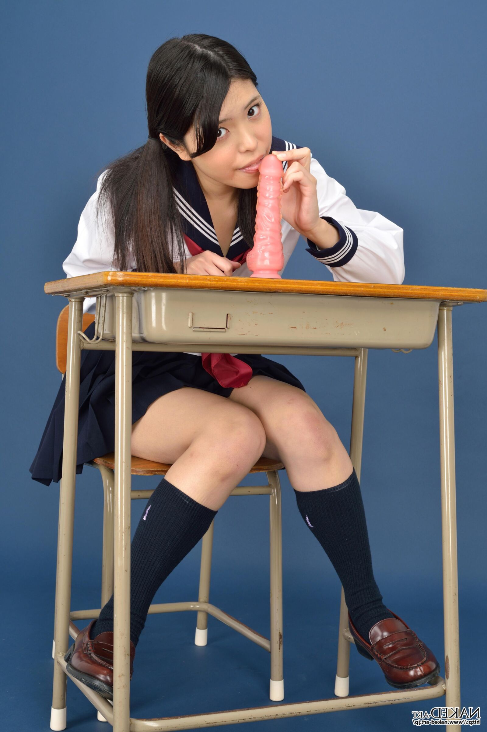 Maho Watari (Nakedart)