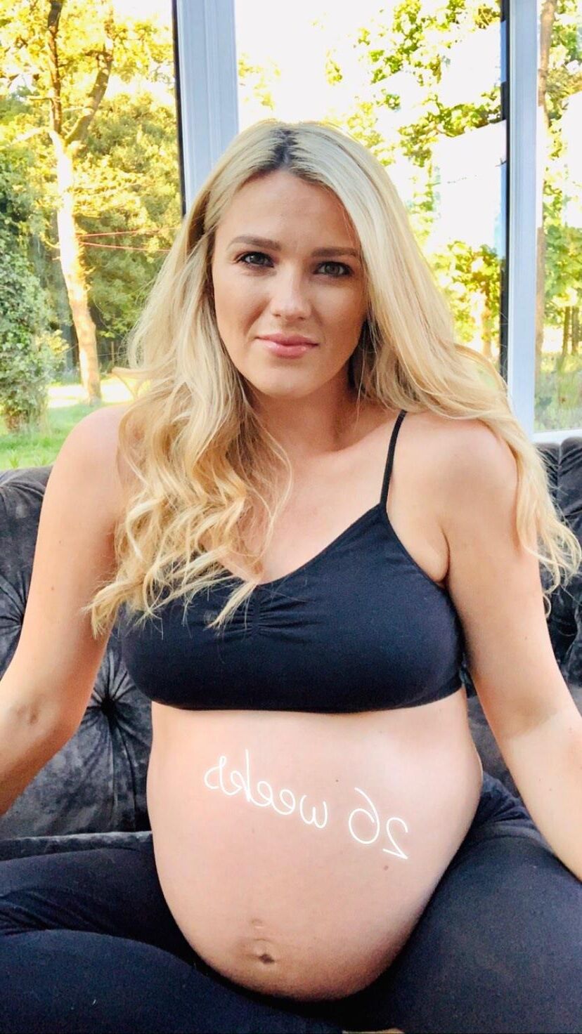 Stunning Pregnant Blonde 