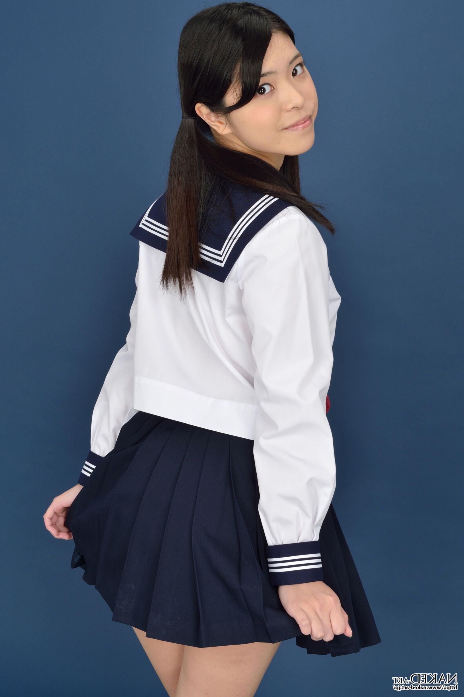 Maho Watari (Nakedart)