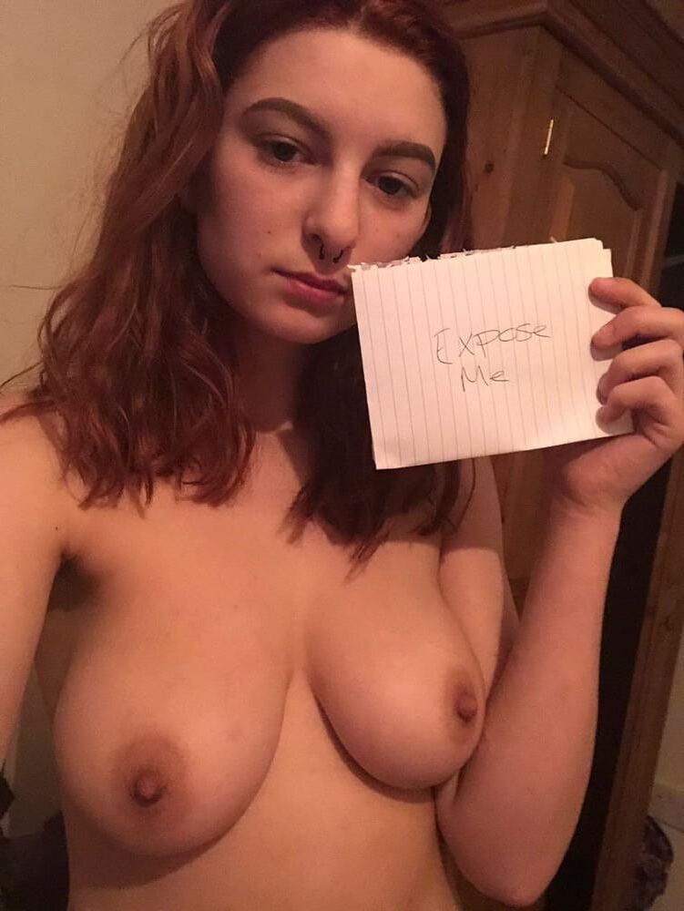 Exponierte Amateur -Webslut