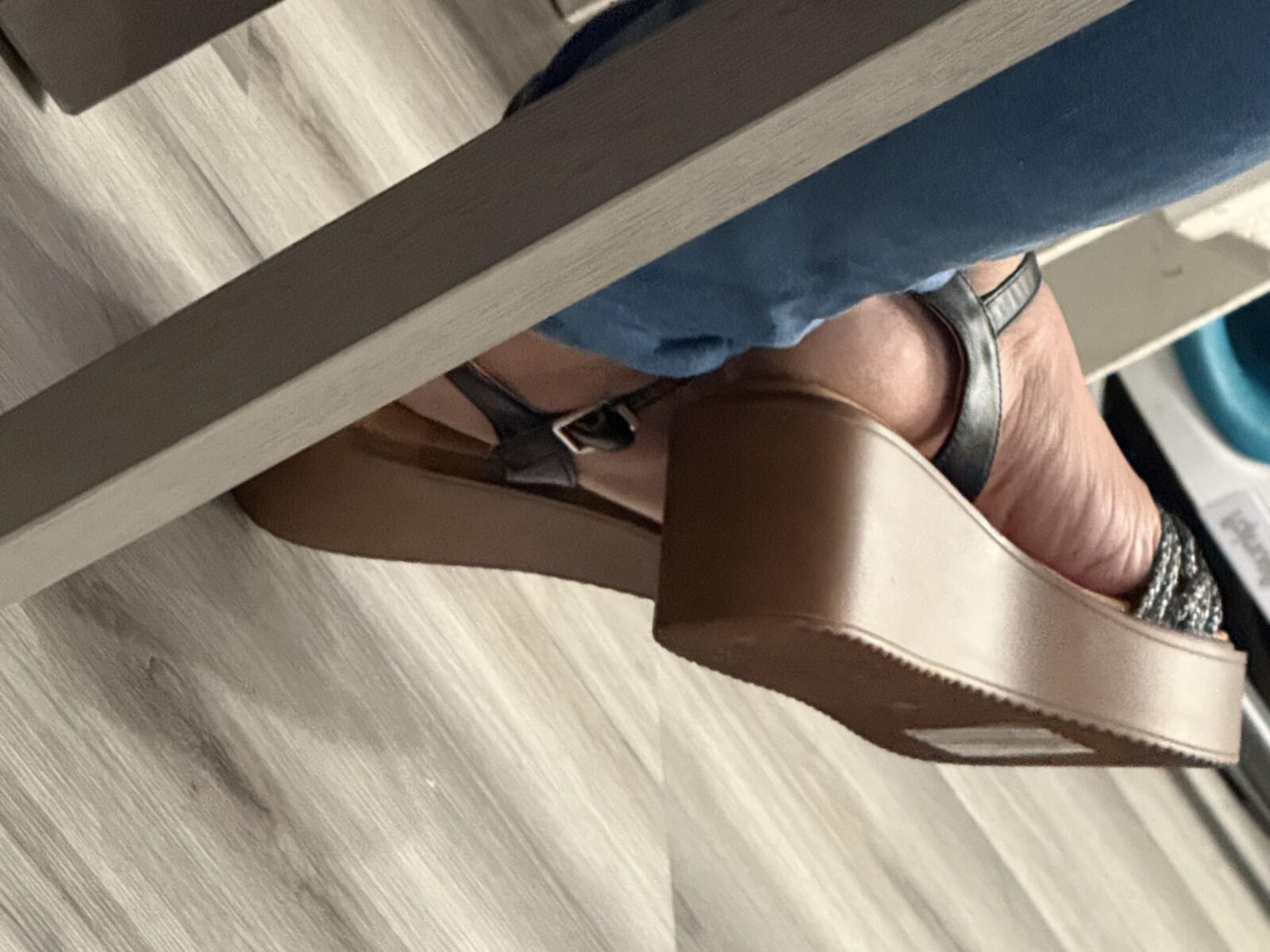 Latina Mature Candid Feet