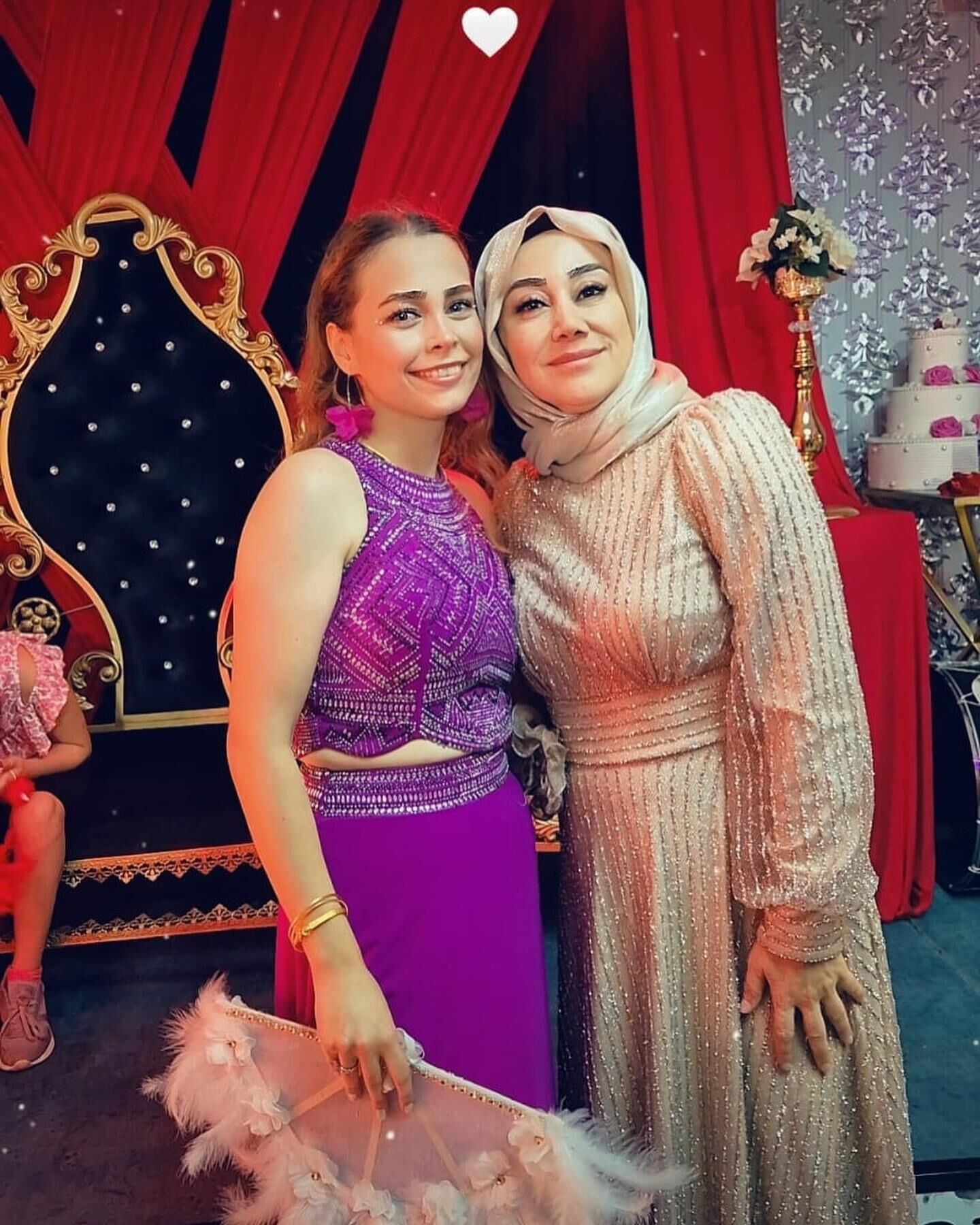 TURKISH SEXY HIJAB 