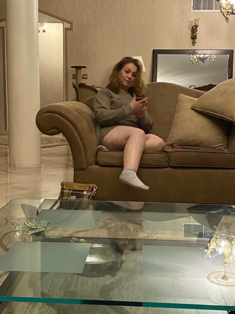sexy iranian wife 