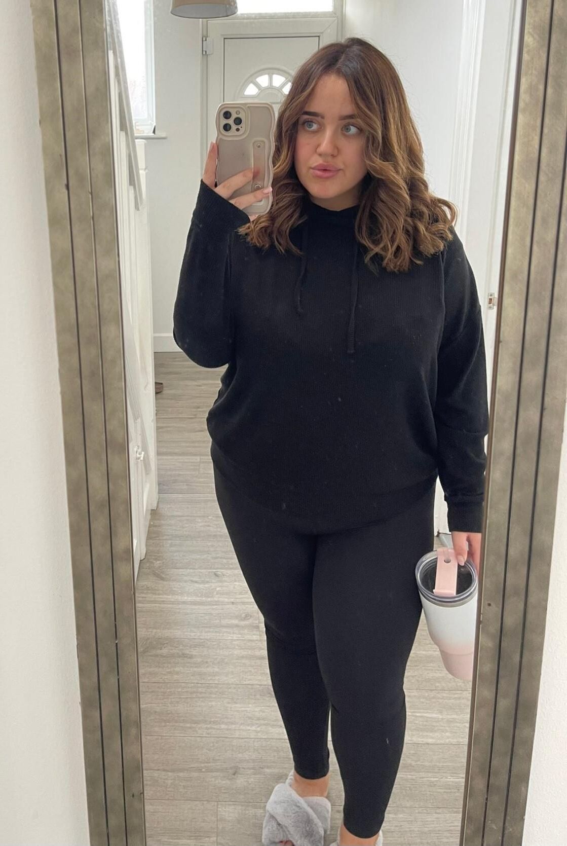 Gorgeous chubby uk slut cutie 