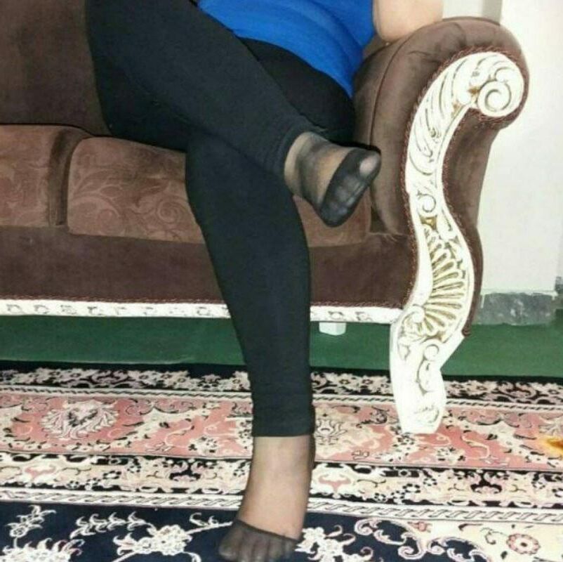 iranian nyloned feet