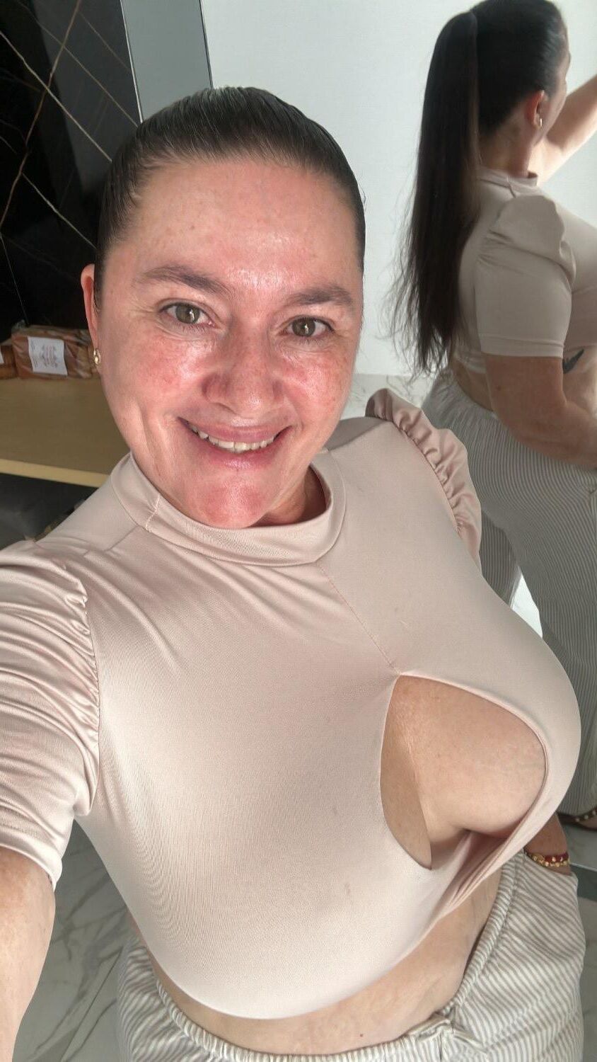 Yurian Big Ass Big BoobsコロンビアYouTubeモデルミックスホットショット