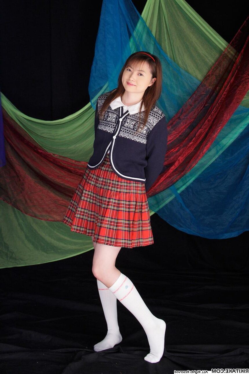 Modelo nude japonês Eiko Kirishima