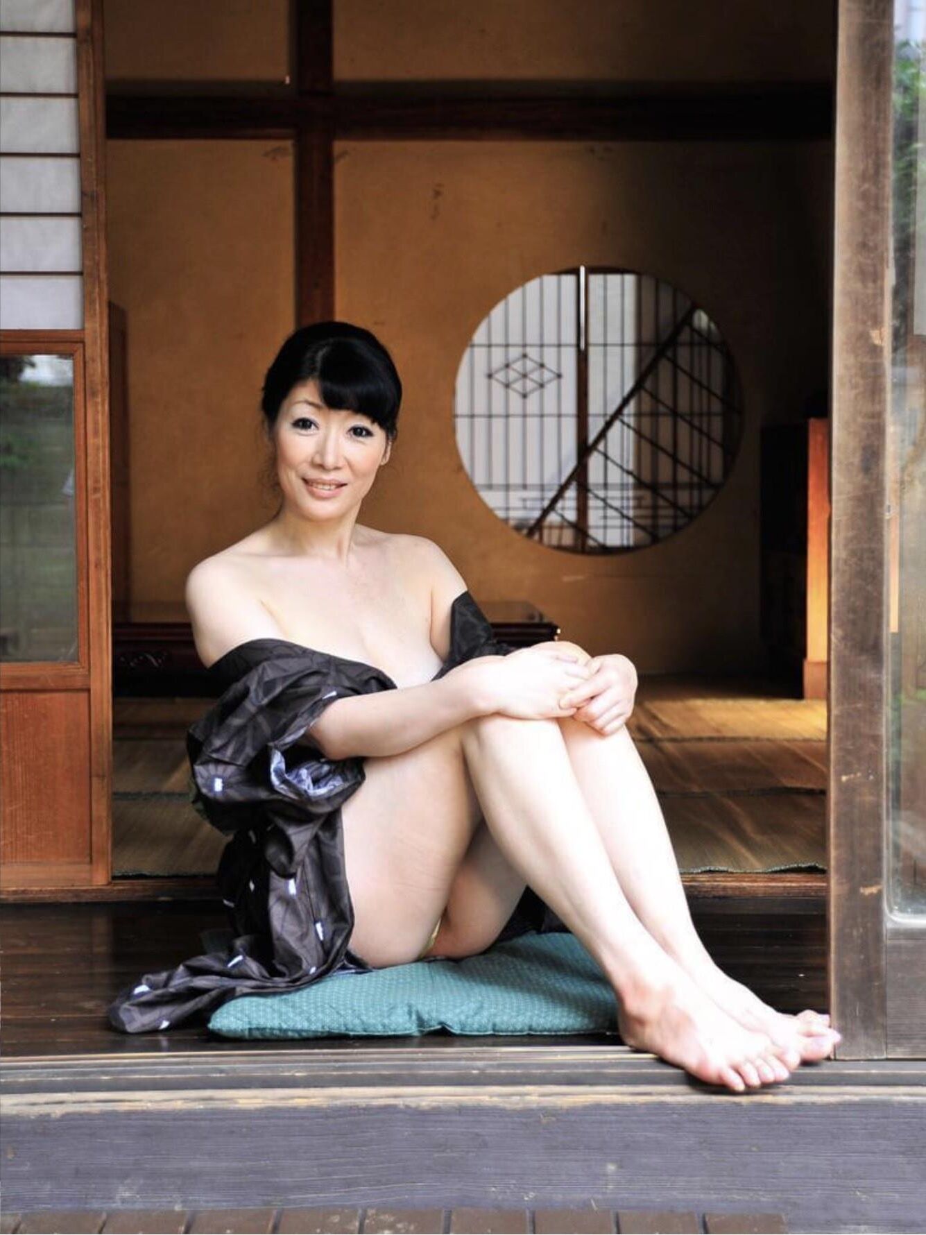 Atelier Tetsu Photobook Omnibus erótico