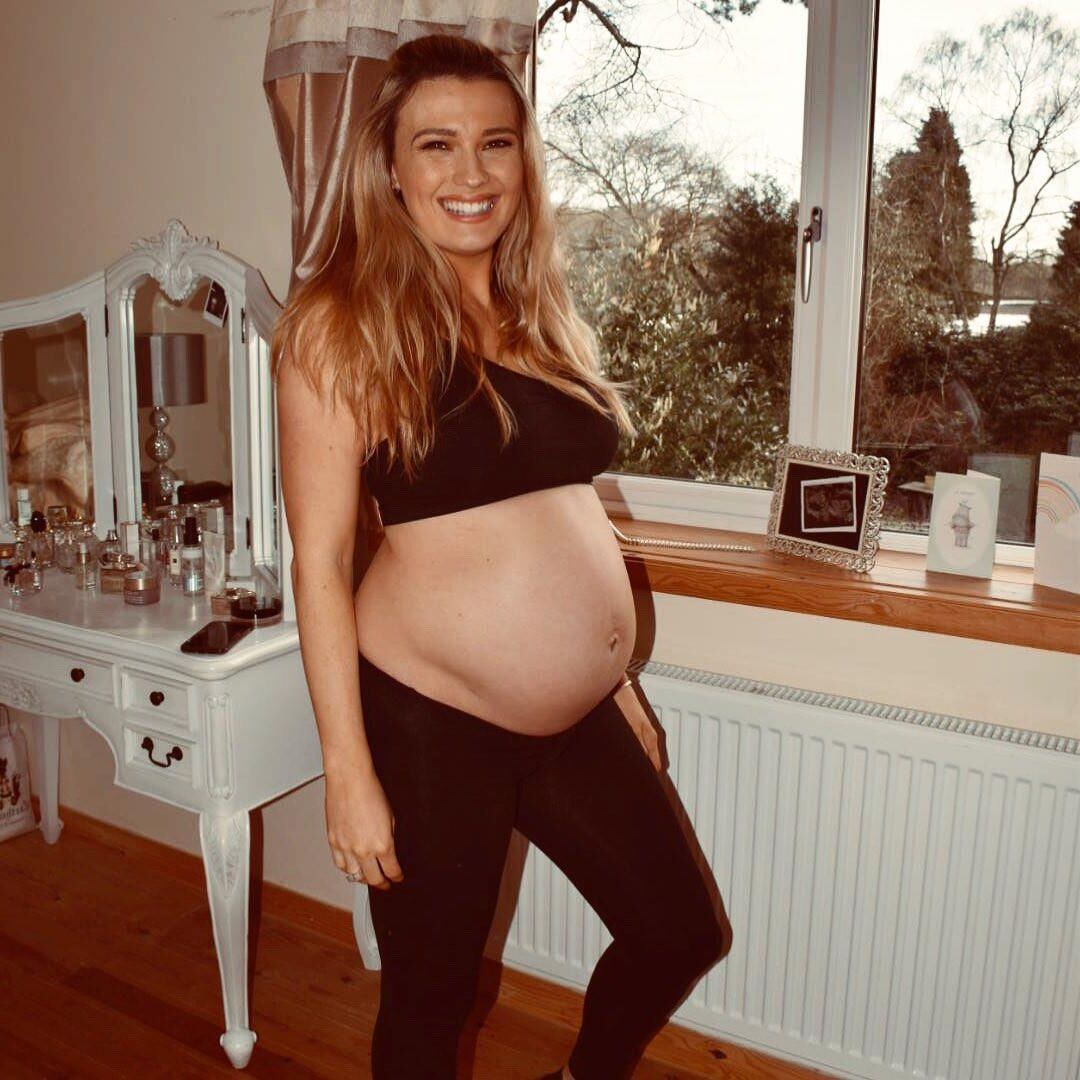 Stunning Pregnant Blonde 