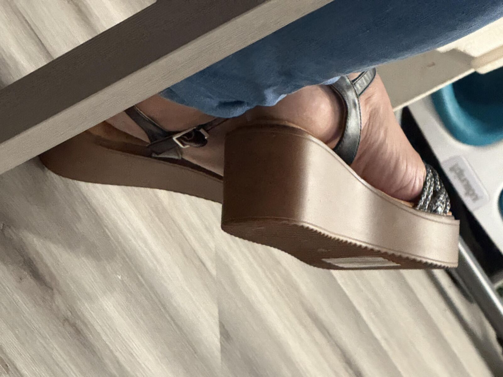 Latina Mature Candid Feet