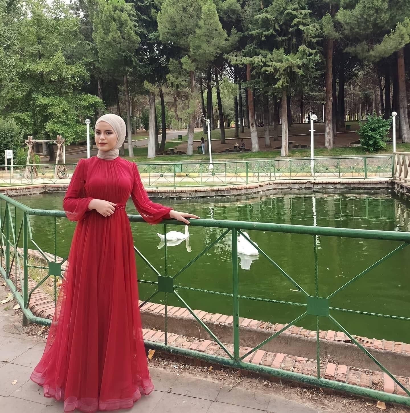 TURKISH SEXY HIJAB 